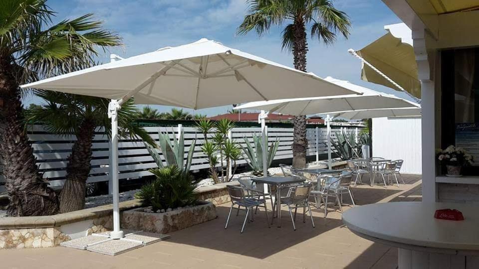 Baywatch Hotel Маргерита ди Савоя Екстериор снимка